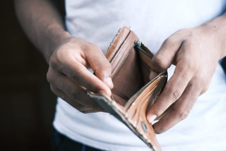 What Happens When a Beneficiary Goes Bankrupt?